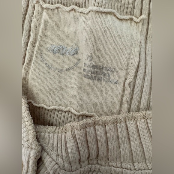 Aerie road trip thermal Henley size large bone beige color - Picture 4 of 8